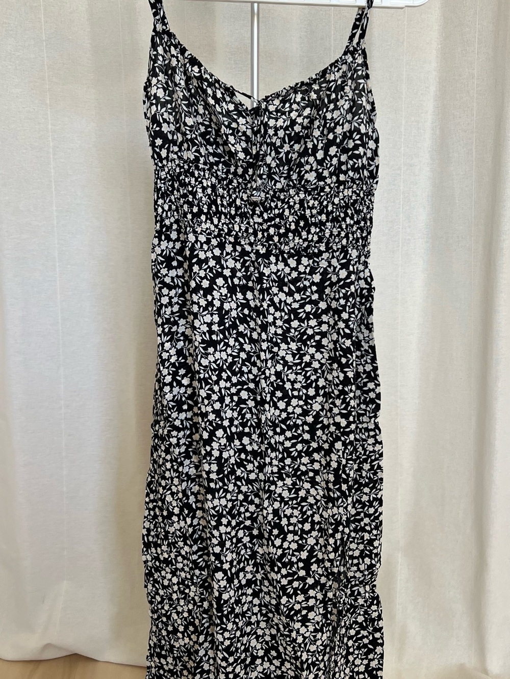 Cotton On Black & White Floral Smocked Midi Dress